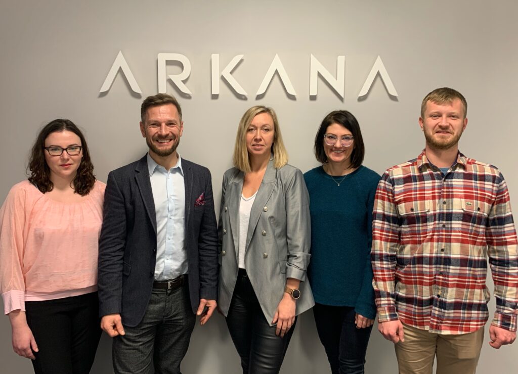 Pozyskiwanie partnerów zagranicznych oraz zwiększanie efektywności sprzedaży eksportowej w „Nowych Czasach”, Arkana Cosmetics, Wrocław